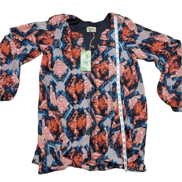 SHOW ME Your MuMu Jamie Tunic - Picture 12 of 12